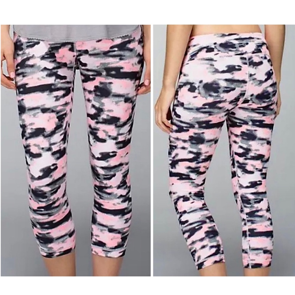Lululemon Wamo Camo Wunder Under Cropped Tights